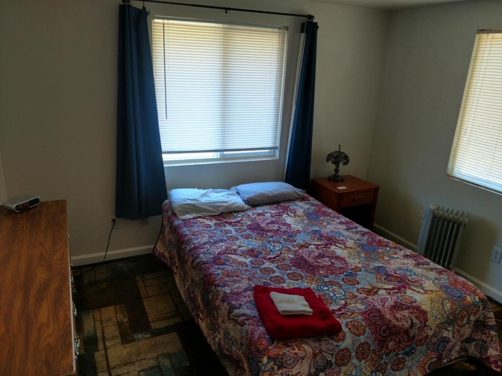 Lakeside Hostel & Guest House Main image