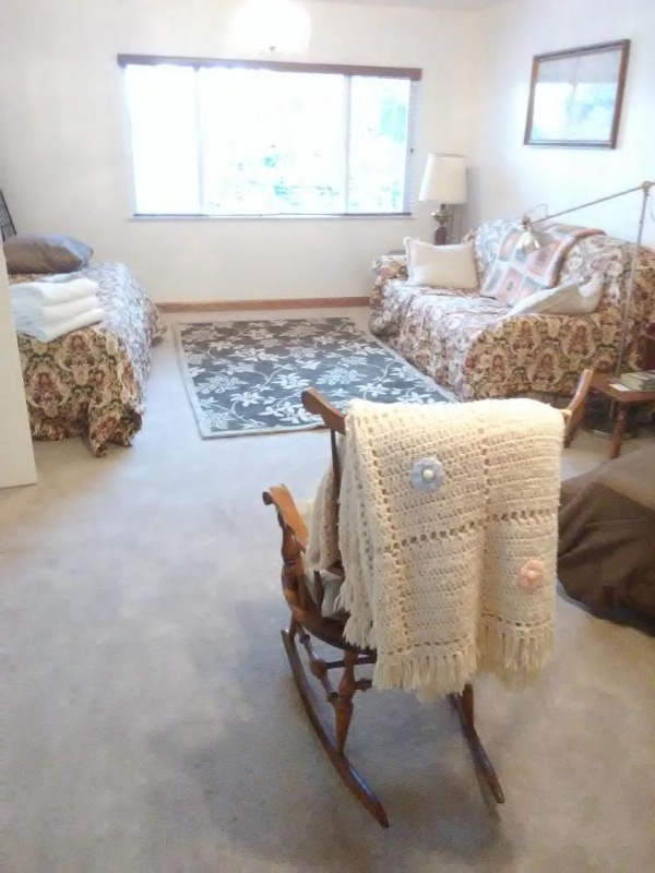 Lakeside Hostel & Guest House image 20